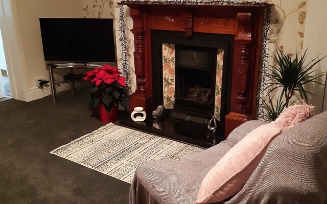 Stunning 3-bed Bungalow in Churchtown Southport