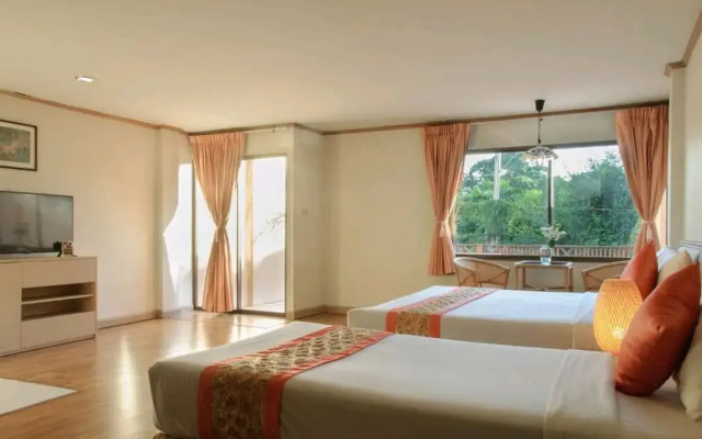 Takiab Beach Resort