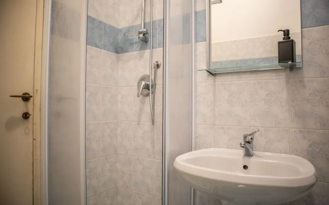 Kamchu Apartments Single Room Viale Somalia 17