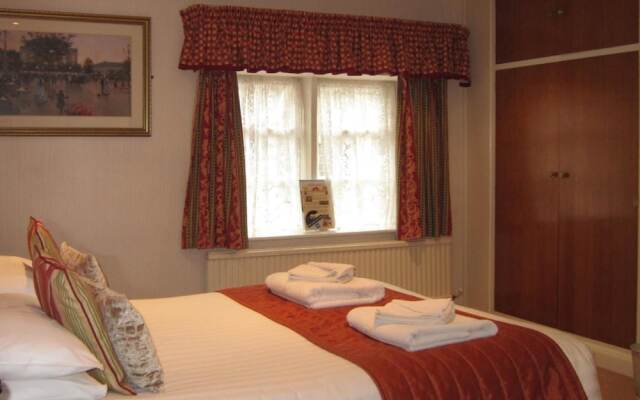 The Old White Lion Hotel
