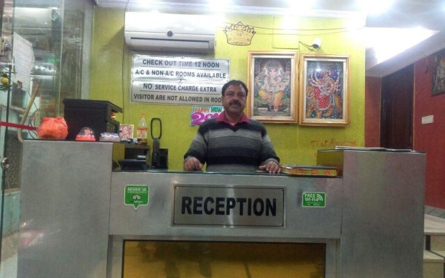 OYO 12739 Mahesh Inn