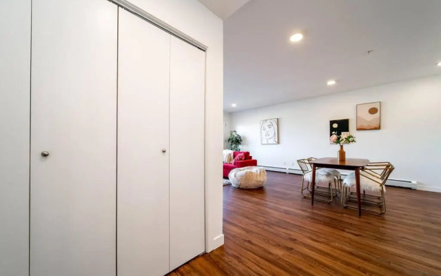 Hot Arabaian NightsCornerPNHSEkingWifiU/G