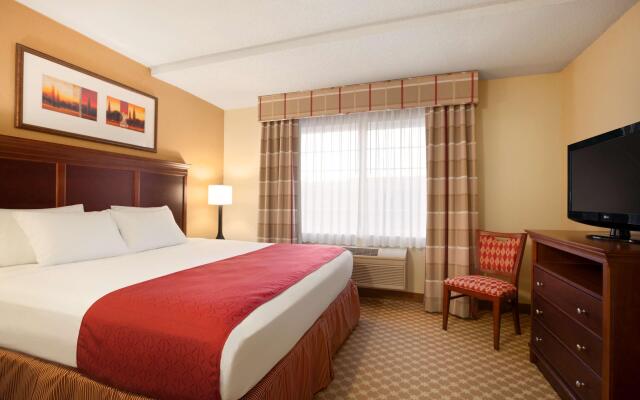 Country Inn & Suites by Radisson, Kalamazoo, MI