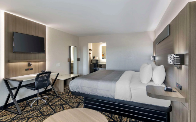 Quality Inn & Suites Athens University Area