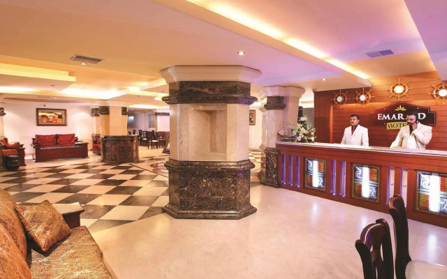 Emarald Hotel Cochin
