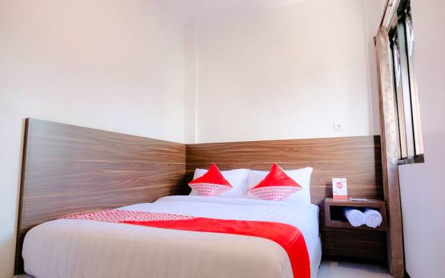 OYO 2390 Harmoni Merak Homestay