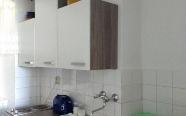 Studio Apartment Tomislava