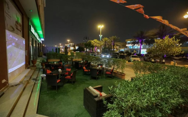Business Inn Tahlia Hotel