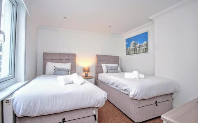 Cosy 2 Bedroom Apartment - Flat 3 Queens Square Brighton