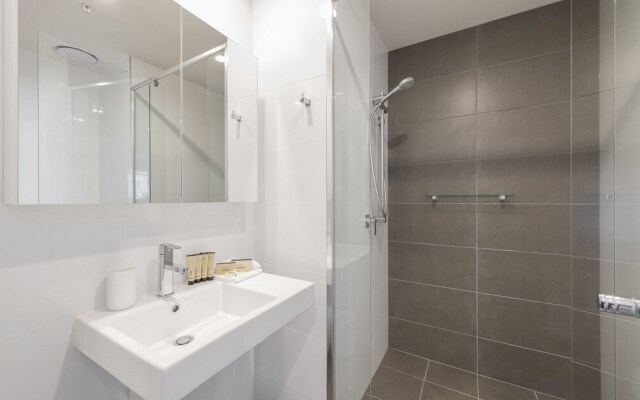 Astra Apartments Newcastle East