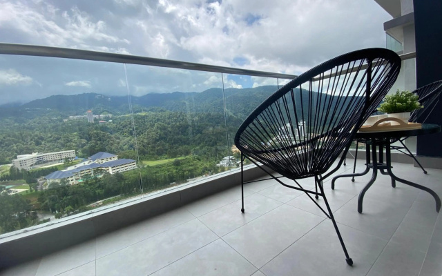 2 Bedroom Apartment (Windmill Upon Hills, Genting Highlands) – Balcony – Gohtong Jaya