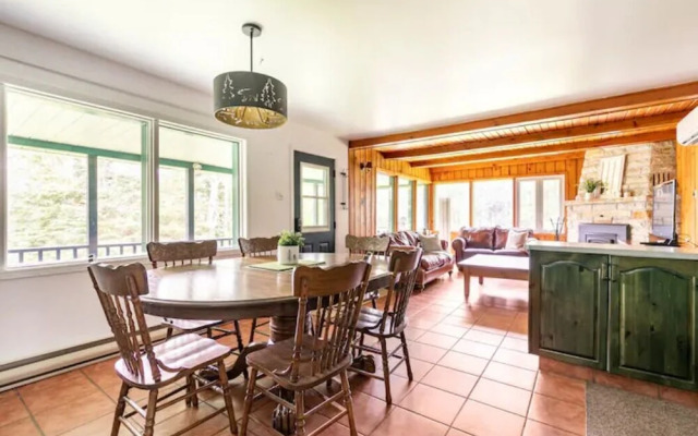JolyInc Chalets