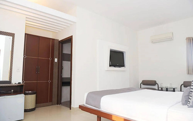 Thuy Sakura Hotel & Serviced Apartment