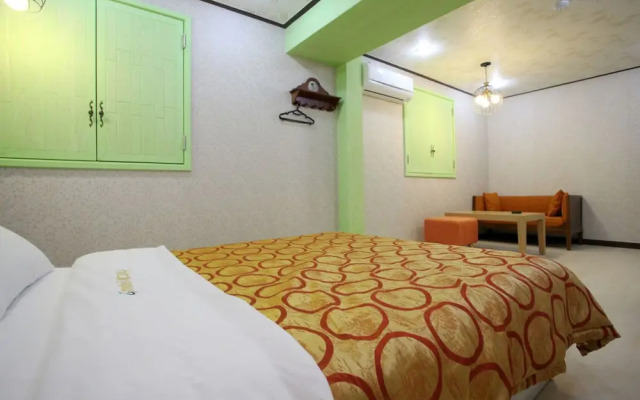 Yegrina Motel
