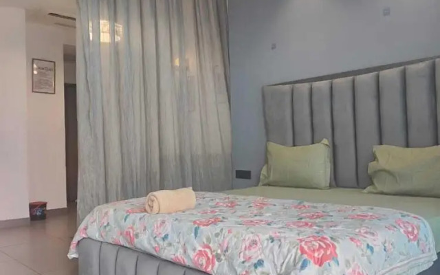 Supernova Heights Studio