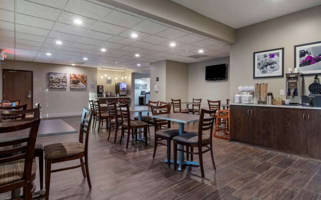 Sleep Inn & Suites