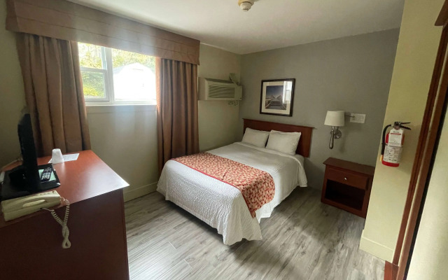 Super 8 by Wyndham Campbellton NB