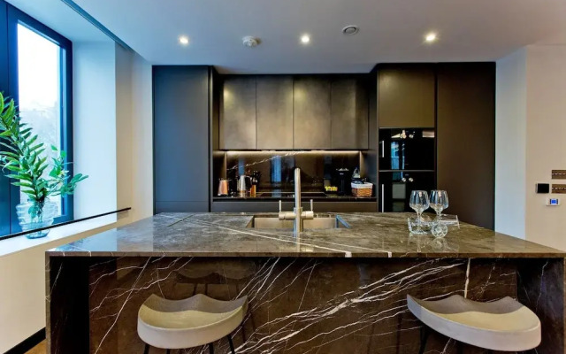 3-bed Deluxe Apt 205