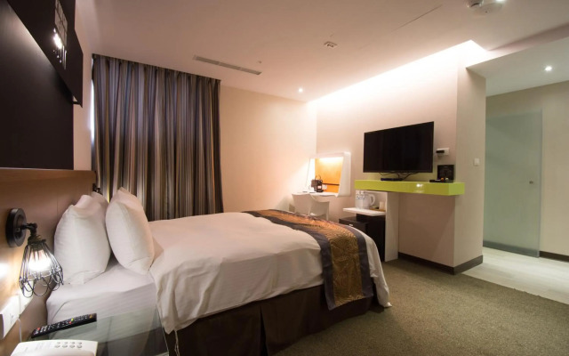 Travel Art Inn