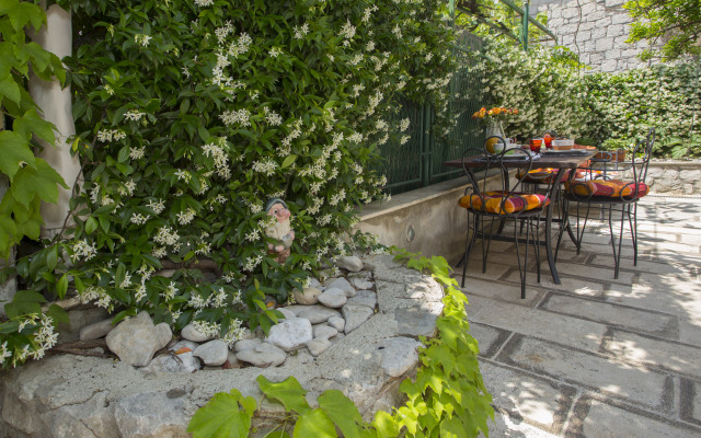 Apartment Alma