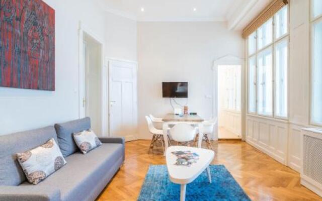 New Design Apartment - Váci utca 11