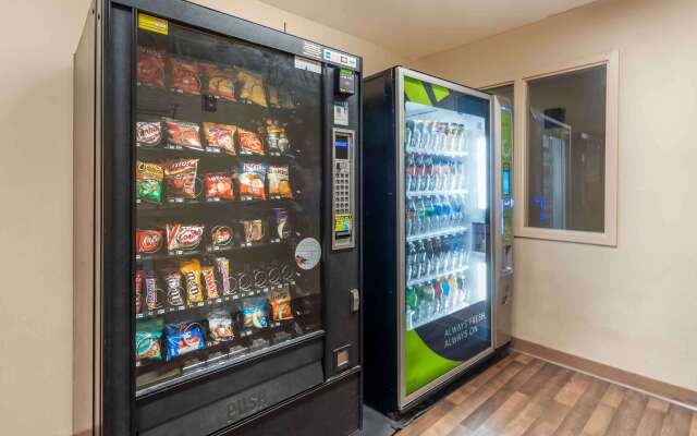 Extended Stay America Suites Chicago Woodfield Mall