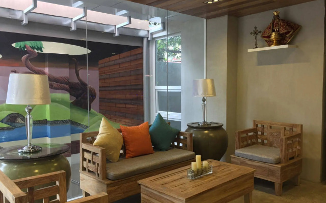 Cebu Uncle Tom's Cabin Hotel powered by Cocotel