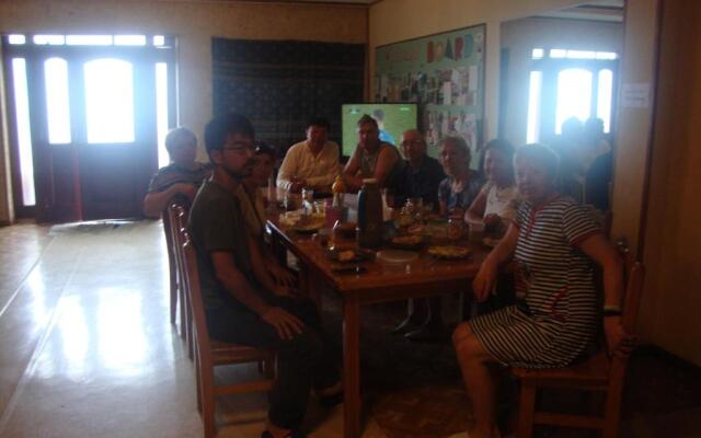 Gana's Guest House and Tours