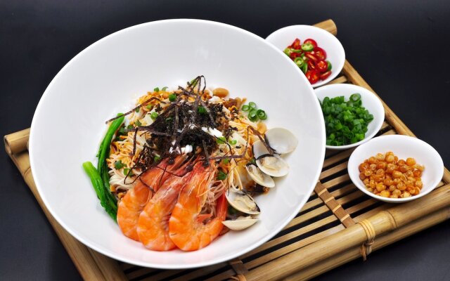 Sheraton Sanya Bay Resort