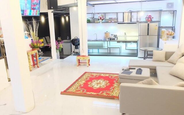 Zent & Bao Hostel