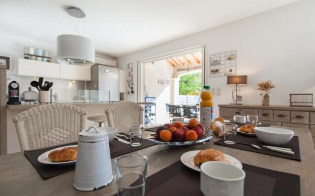 Villa Deidière 6pers/piscine/pétanque/clim