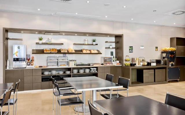 B&B Hotel Zaragoza Los Enlaces Estacion