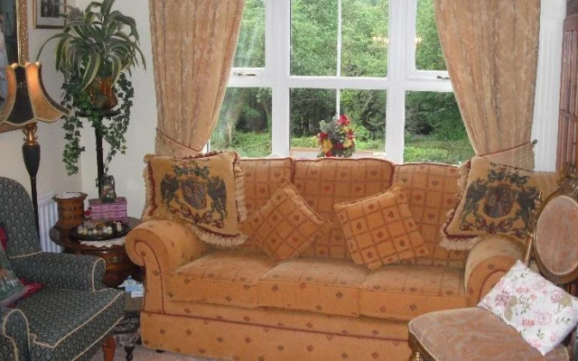 Hotel Calhoun by Oyo