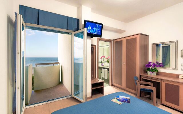 COLORADO Hotel snc by Prandolini Floria & C