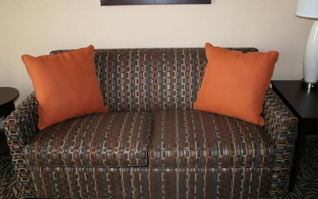 Holiday Inn Ardmore - Convention Center