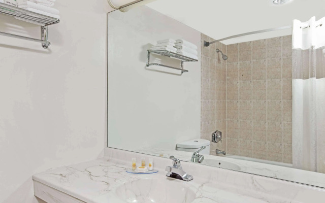 Best Western Rutgers University Hotel