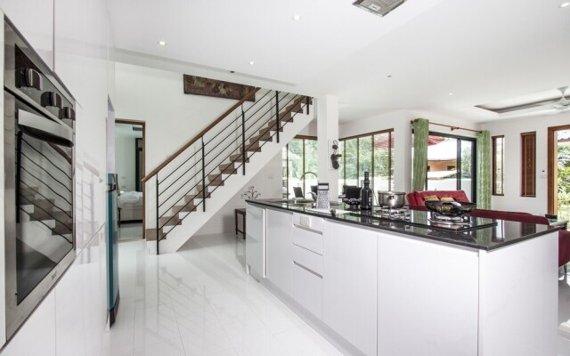 Banthai Villa 12 3 Beds