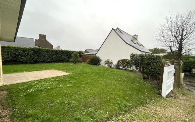 Apartment in Carantec Near Sandy Beaches