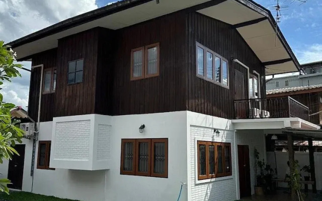 Once Again Hostel in chaing mai