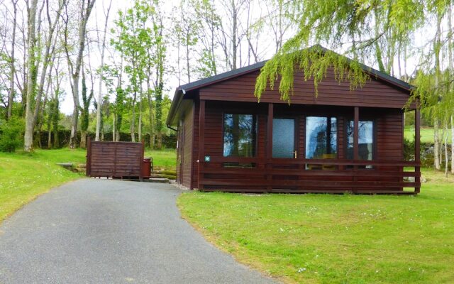 Birch 18 With Hot Tub, Newton Stewart