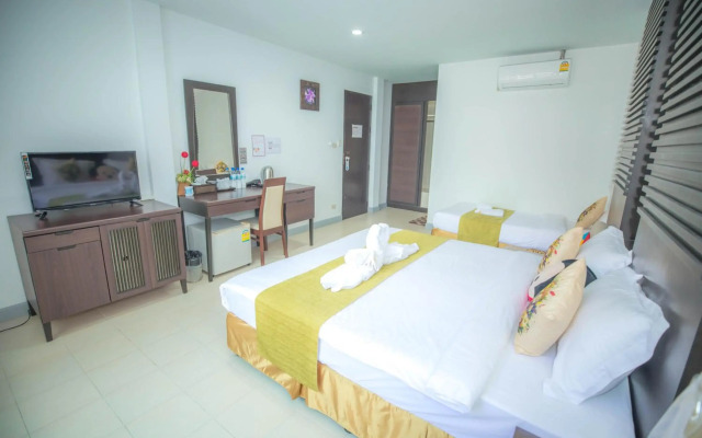 Patong Sino House