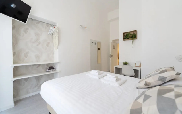 White Gioberti Guesthouse