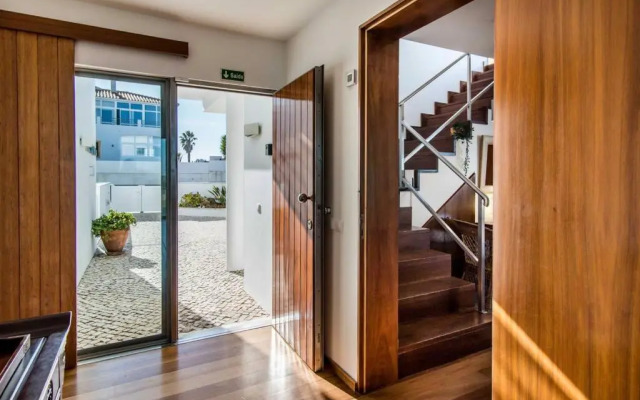 Beachside Paradise 5 Bdr 6 Baths Sleeps 9plus ppl