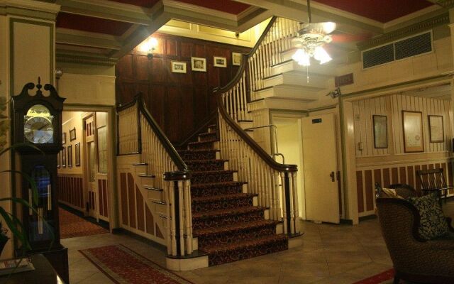 The Yankee Pedlar Inn