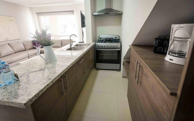Redwood Villas Extended Stay Zona Industrial