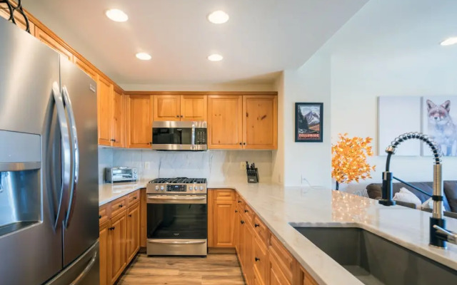 Bear Creek Lodge 309a 1 Bedroom Condo by Alpine Lodging Telluride