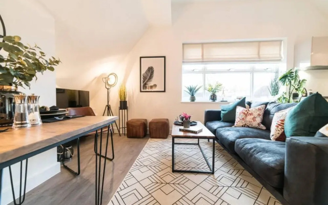 Luxurious 1BR Apartment - NEC BHX JLR Solihull