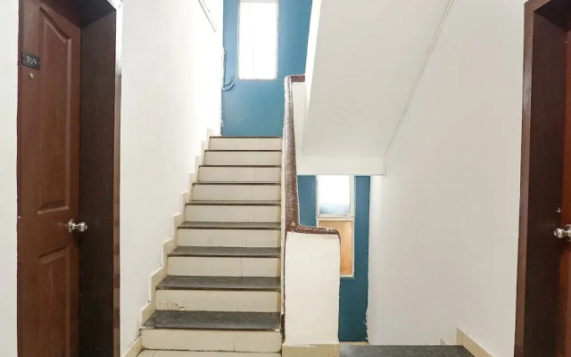 Fabhotel Silver Key I