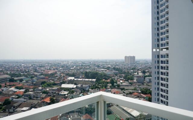 Relaxing Studio Puri Mansion Apartment