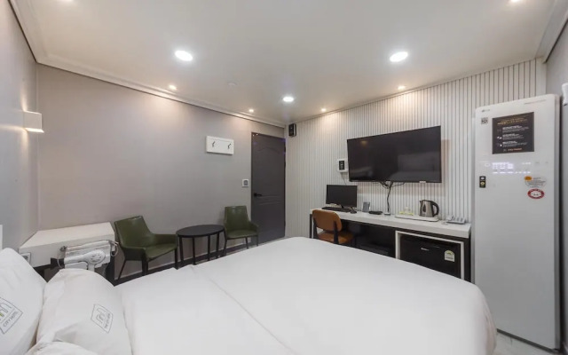Gwangju Cheomdan the City Hotel